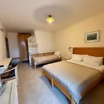 Hotel Villa Perla Di Mare