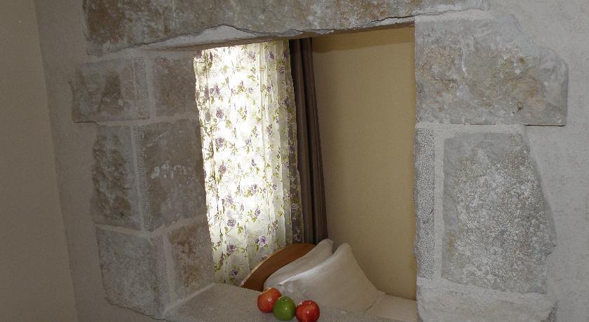 Oda ve Kahvaltı Perla Di Mare 3*