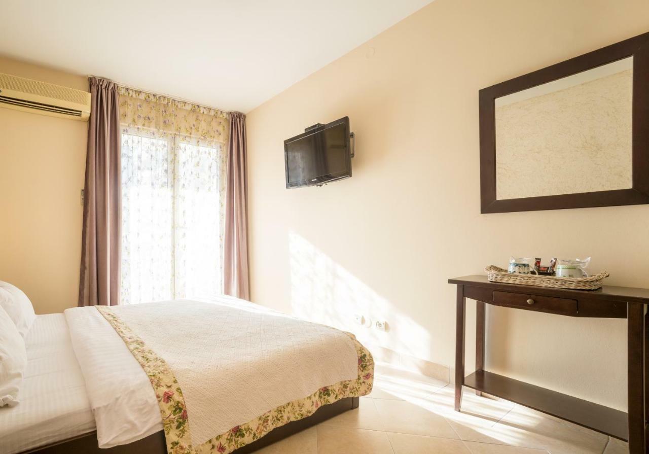 Perla Di Mare Oda ve Kahvaltı 3*