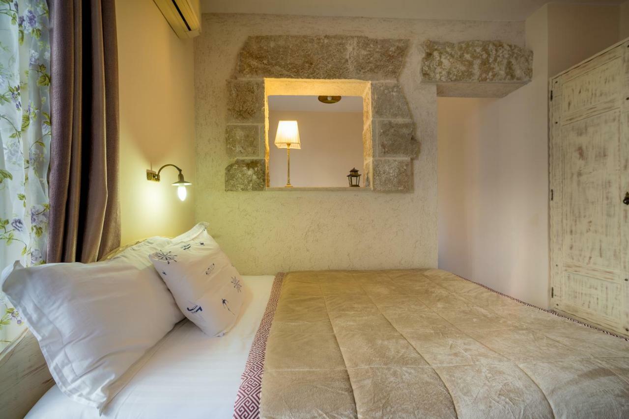 Oda ve Kahvaltı Perla Di Mare 3*