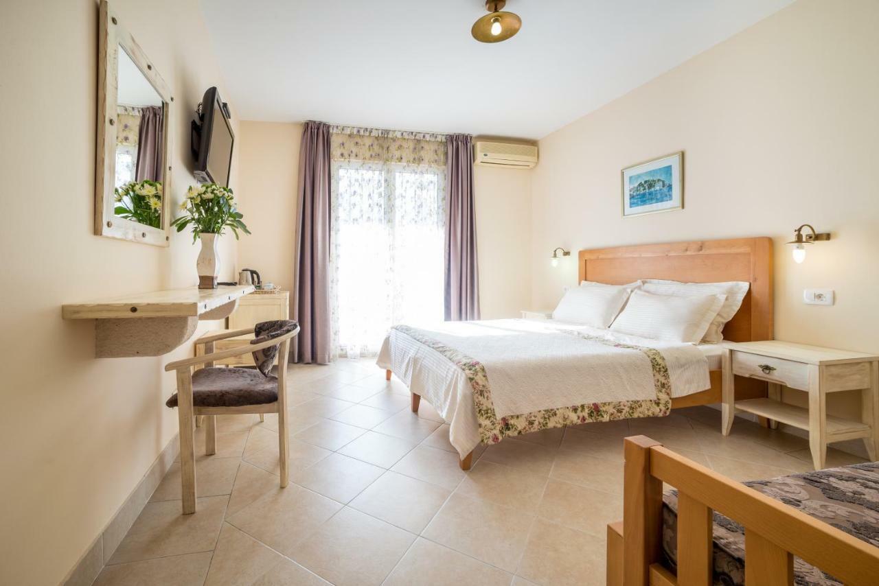 Perla Di Mare Oda ve Kahvaltı Budva