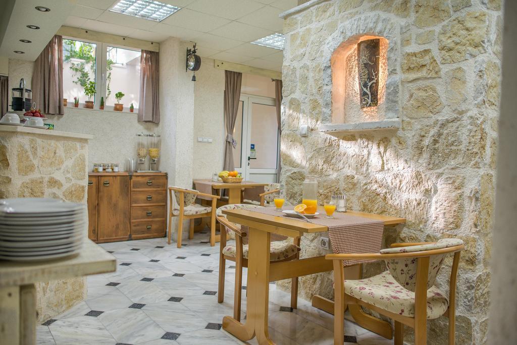 Bed & Breakfast Perla Di Mare 3*